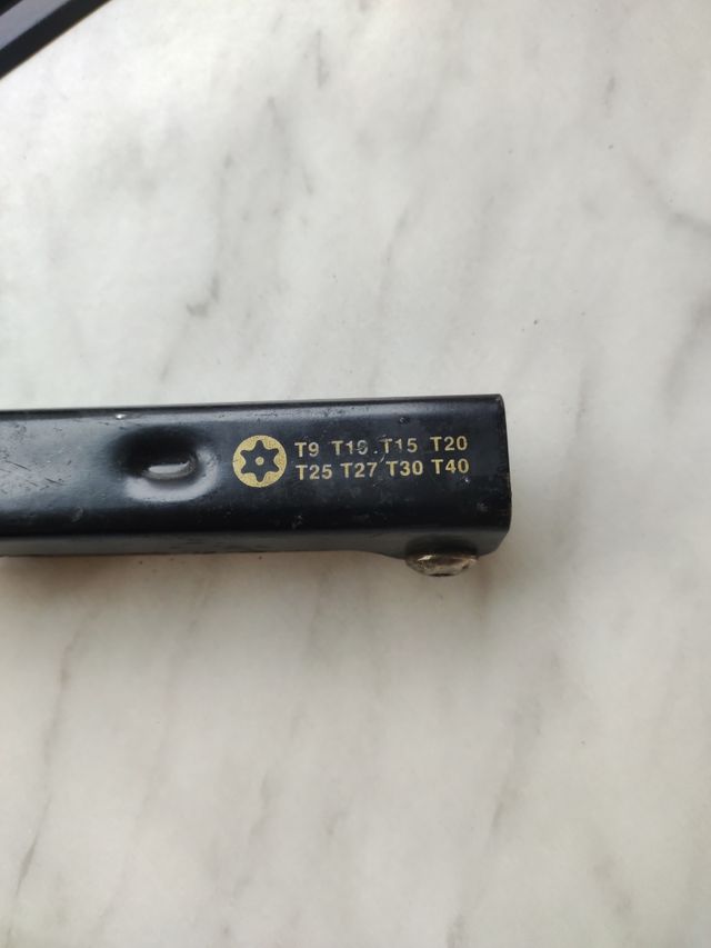 Multiherramienta 8 llaves Torx