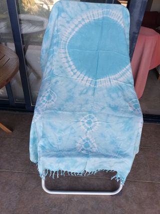 Pareo playero azul y blanco