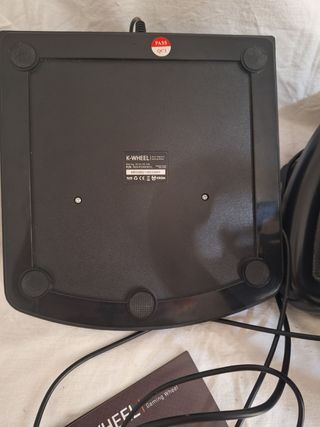 Volante y pedales para videojuego K-WHEEL GAMING