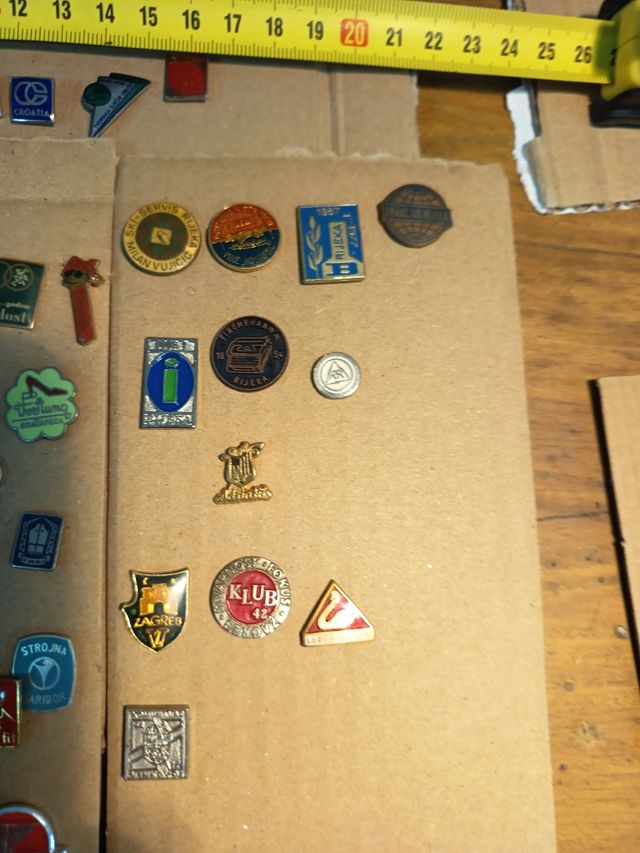 Lote pins Yugoslavia: 