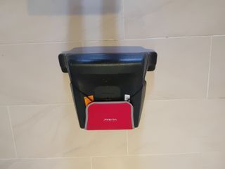 Ascensore per bambini per auto