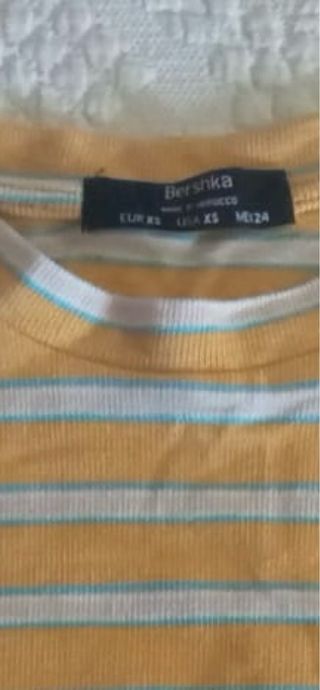Camiseta Bershka rayas amarilla XS