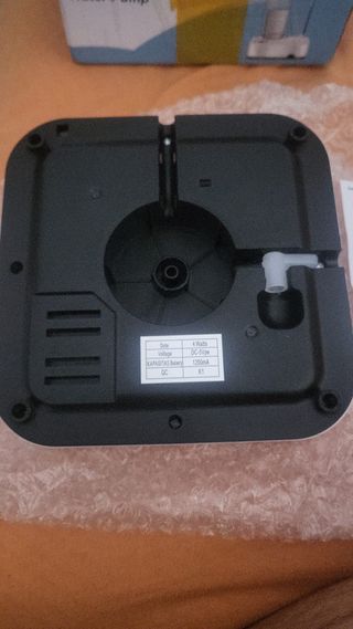 Bomba eléctrica recargable USB para dispensar agua