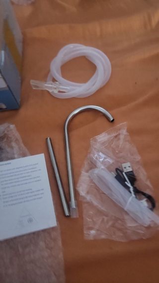 Bomba eléctrica recargable USB para dispensar agua