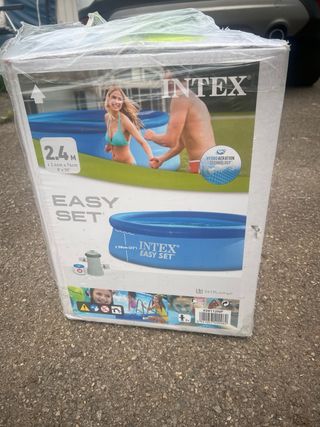 Piscina Intex Easy Set 2.44m