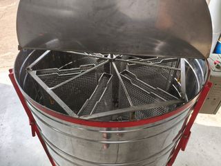 Extractor Miel 6 Cestos Automático