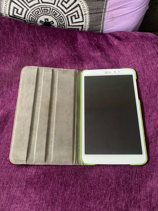 LG G Pad 8.3 blanca