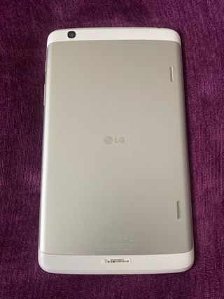 LG G Pad 8.3 blanca