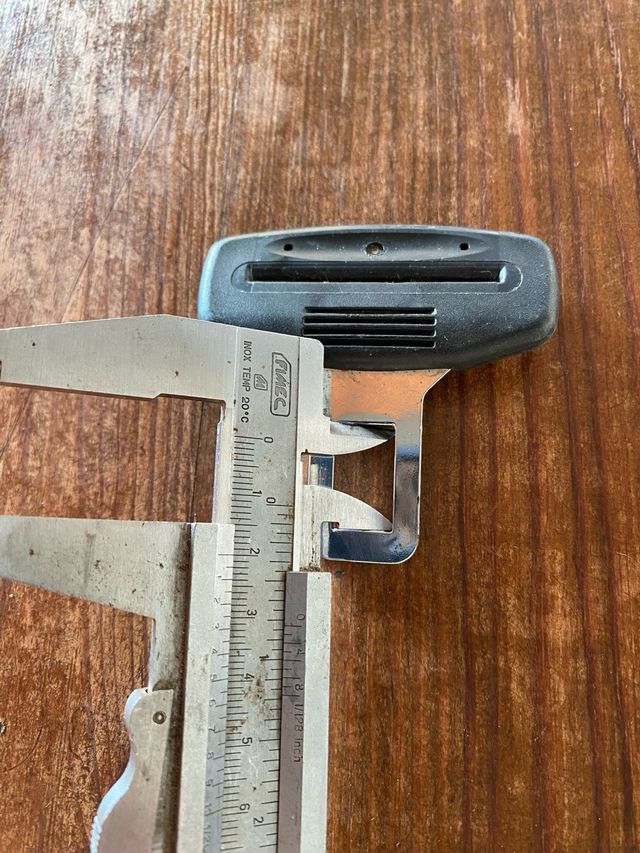 Engaches cinturón seguridad Seat Ibiza 6L