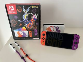 Nintendo Switch OLED - Edizione Pokémon