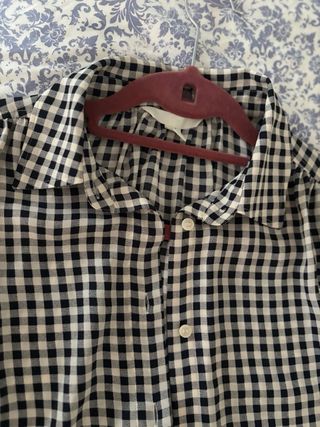 Blusa Vichy Blanco y Negro