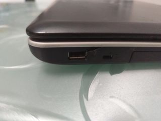 Notebook Fujitsu LifeBook A530 - 4GB RAM 15.6