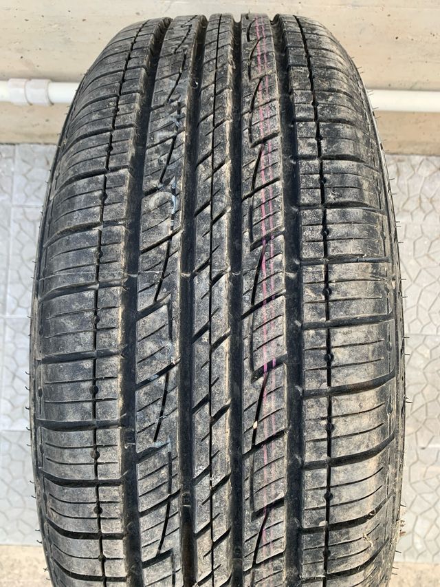 Pneumatico 245/65R18 usato