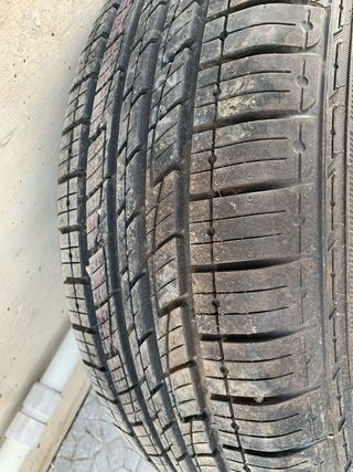 Pneumatico 245/65R18 usato