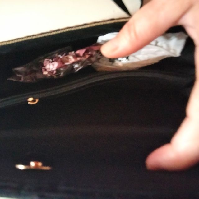 Pochette Ricamata Fiori - Borsa Nera