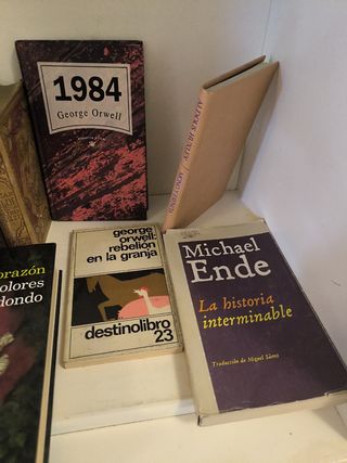 Libros literatura variada 5€ unidad