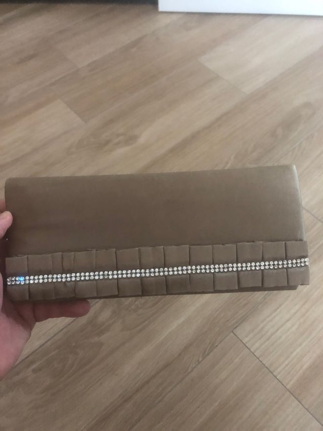 Sandalias Joyca beige + bolso