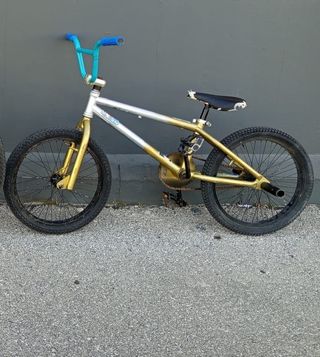  Vendo bicicleta BMX usada