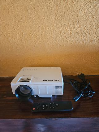 Proyector AKATUO LED USB