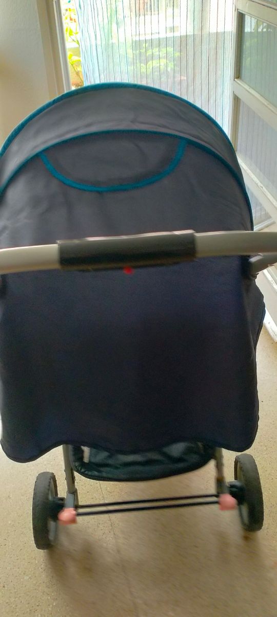 Carro bebé ligero azul