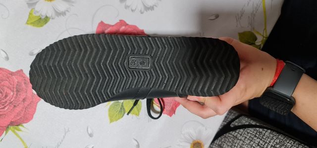 Zapato deportivo negro