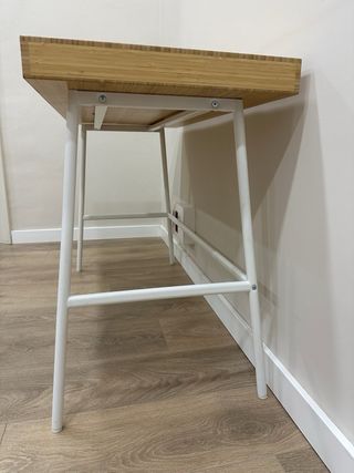 Escritorio bambú Ikea