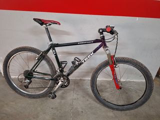 Mountain Bike Trek Singletrack 930 talla M-L
