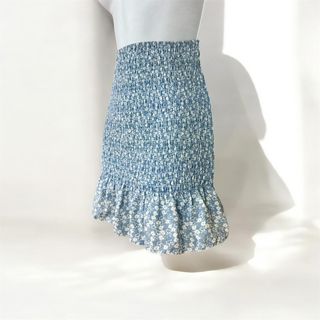Mini falda floral azul y blanca