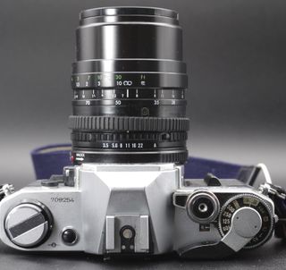 Canon AE-1 + Objetivo Sigma 28-70mm
