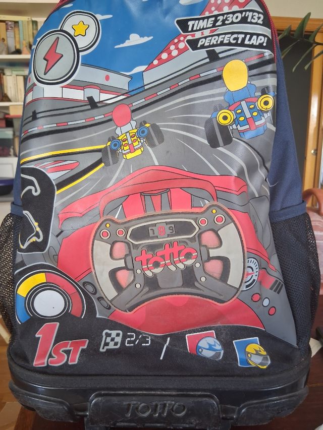 Mochila escolar Troller TOTTO