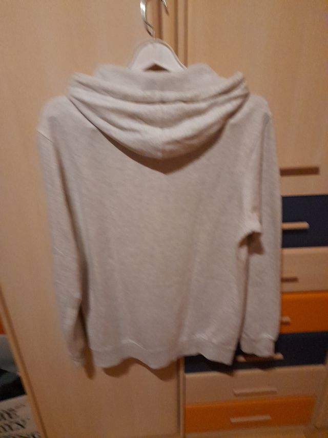 Sudadera gris Pull&Bear Hombre