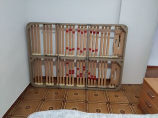 Cama articulada beige - metal y madera