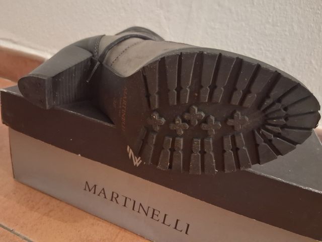Botas Martinelli negro- gris