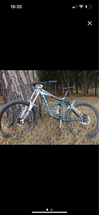 Giant Glory - Bicicleta Descenso