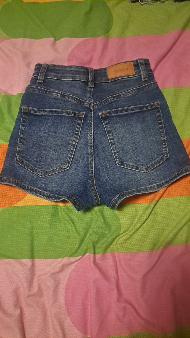 Shorts vaqueros Pull & Bear elásticos