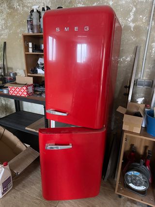 Nevera roja SMEG vintage