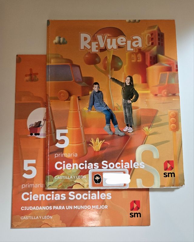 Ciencias sociales. 5 Primaria. Revuela. Castill...