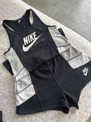 Conjunto Nike sportswear S