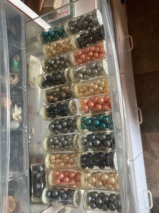 Abalorios de Colores Surtidos 5 botes por 15€