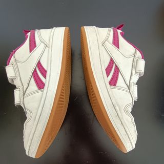 Sapatilhas Reebok - Tamanho 28