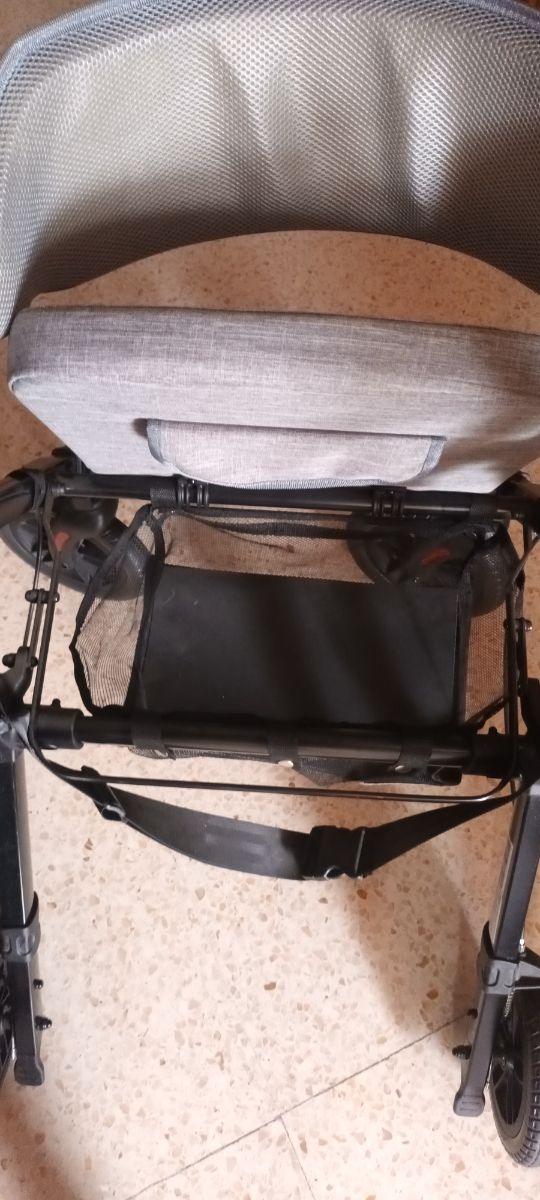 Andador 2 en 1 rollador + Silla de ruedas VOCIC