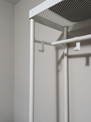 Perchero Ikea blanco - Estructura metálica