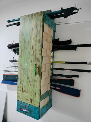 Expositor de Cañas Pesca: Madera