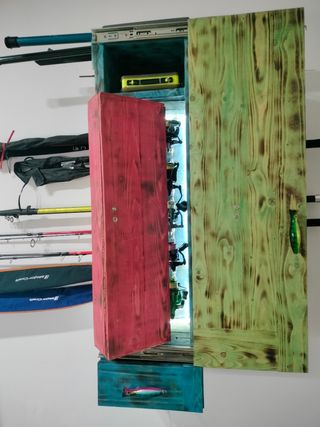 Expositor de Cañas Pesca: Madera