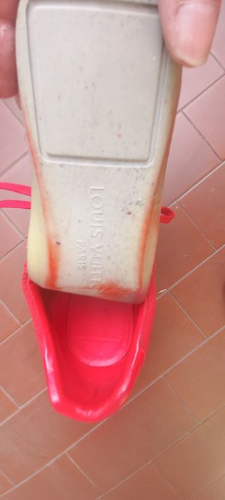 Scarpe Louis Vuitton rosse