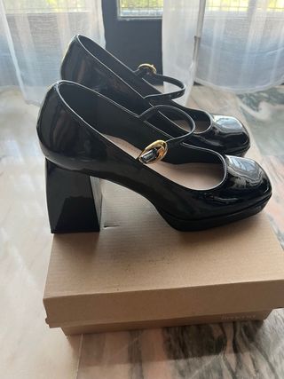 Zapatos Limma charol negros - Tacón