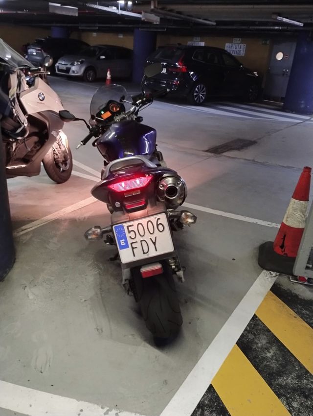 Honda CBF 600S - Moto + Equipamiento