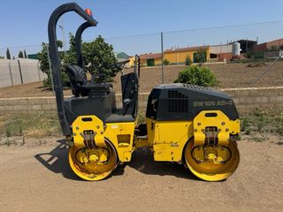 Rulo compactador de 3000kl BW 100 AD-3
