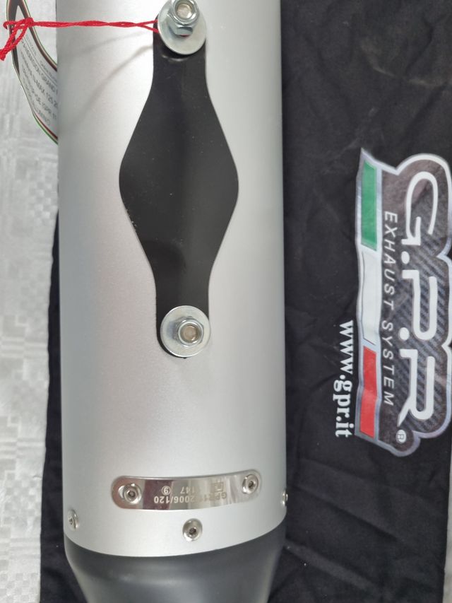 Escape GPR Yamaha NMAX 125 2017 2018