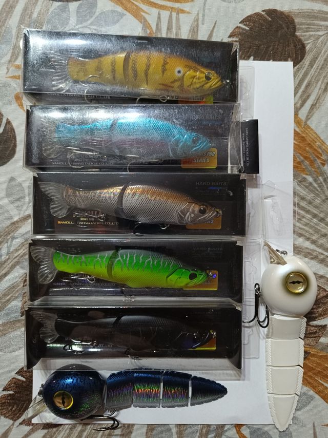 Lote 5 swimbaits y 2 criaturas